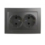 վարդակ 2տ հողանցումով սև KE01808 Klaus
